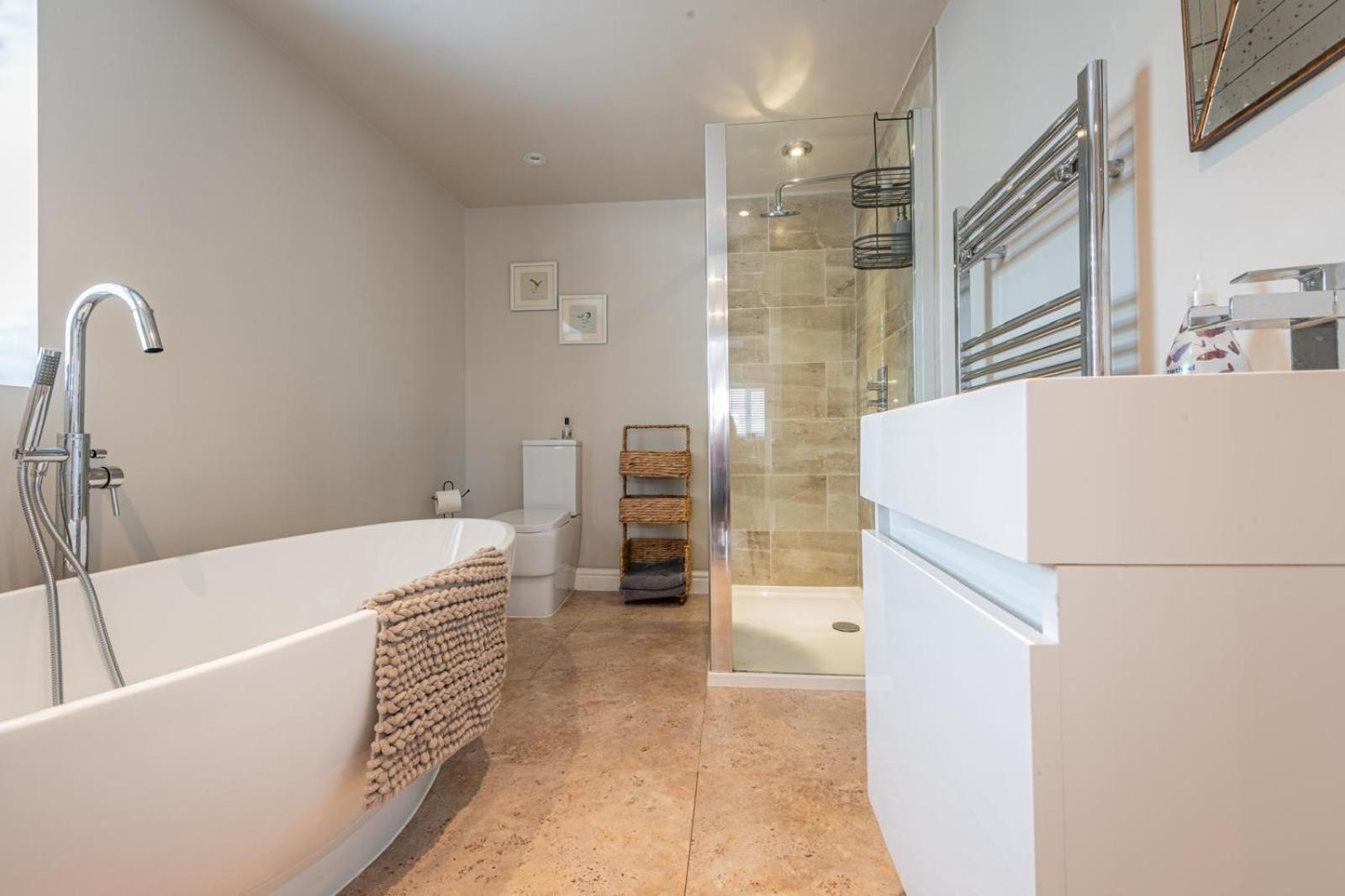 Quiet Self Contained Cottage Near Delamere Forest Cuddington  Exterior photo